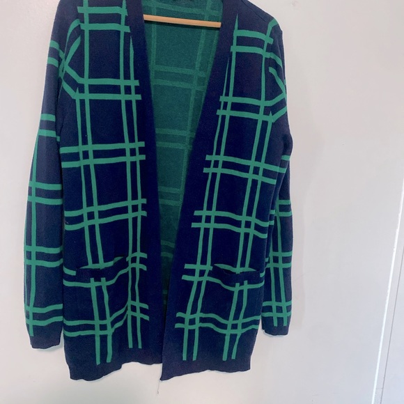 Kim Rodger’s Cardi - Picture 2 of 2